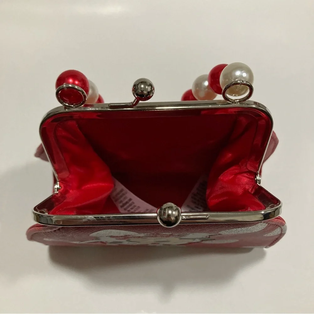 Minnie Mouse purse